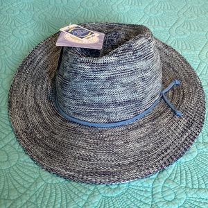Wallaroo Hat